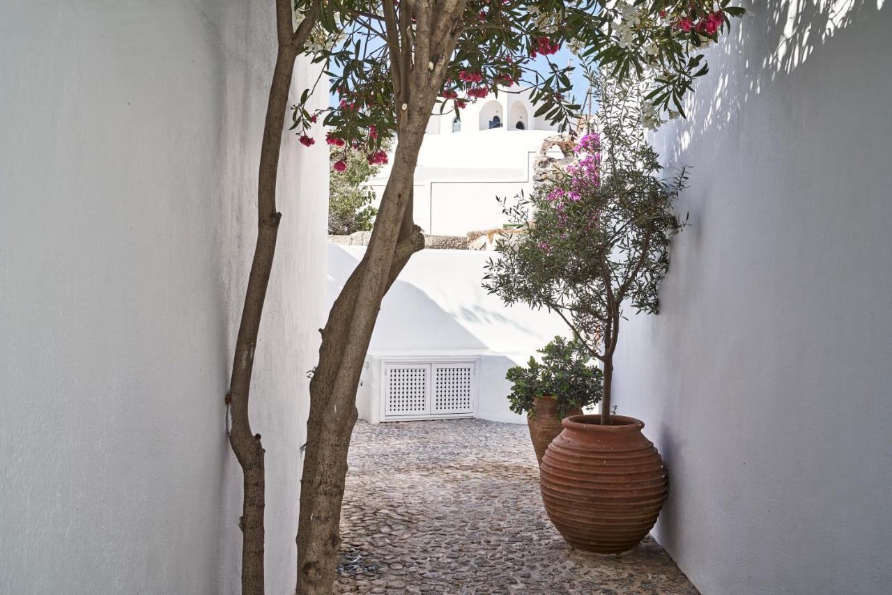 2 Bedroom Charming Villa With Outdoors Jacuzzi メガロホリ エクステリア 写真